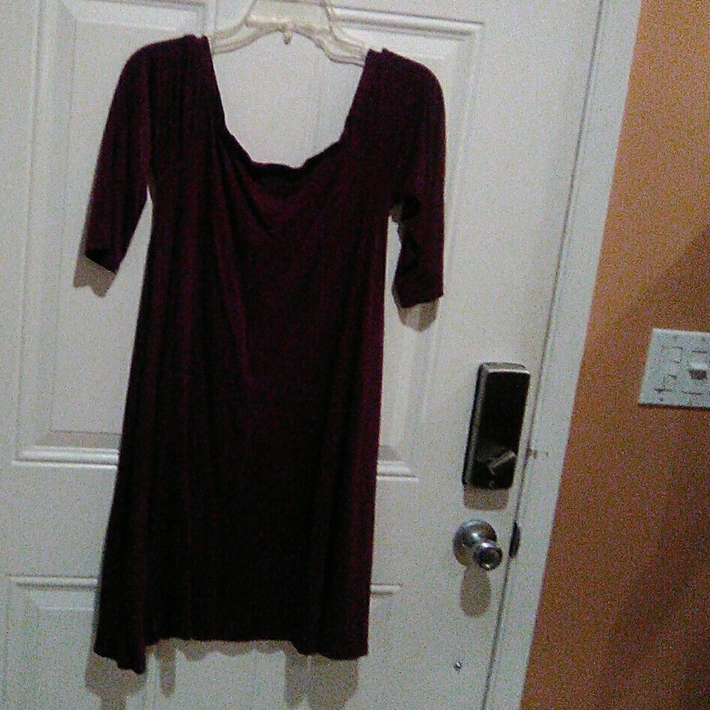 Dress - Picture 4 of 6